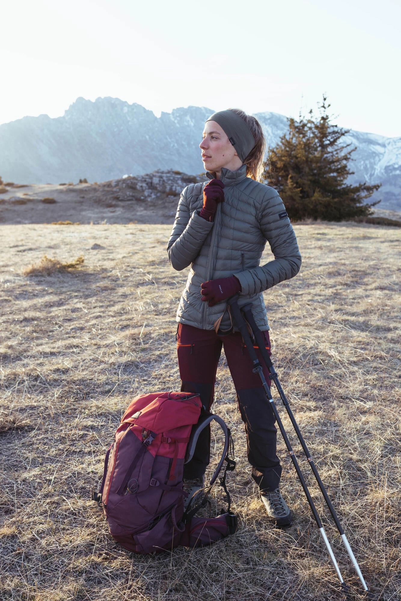 Simond  Women's MT100 Easyfit 50 L Backpacking Pack