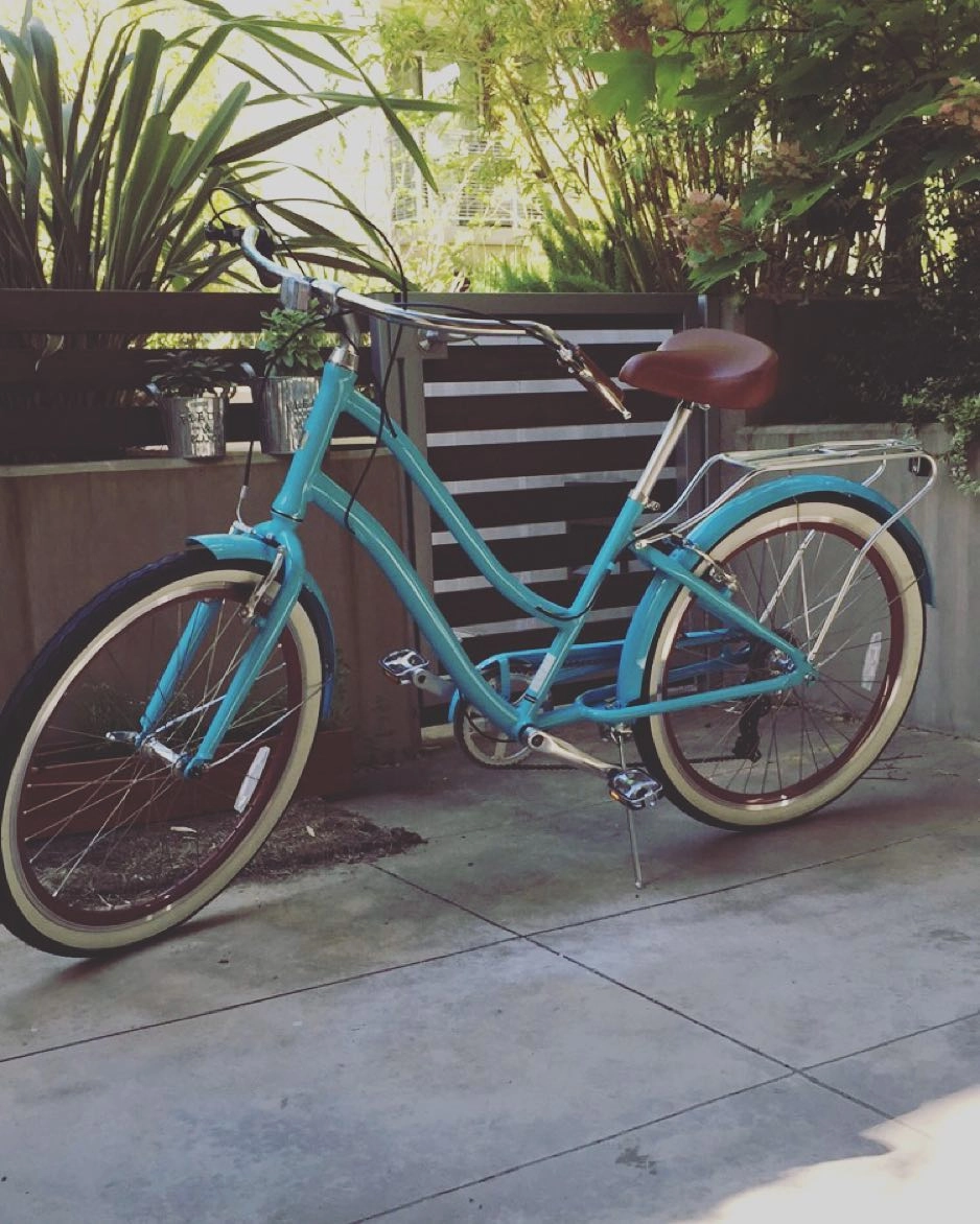 sixthreezero EVRYjourney Women's 26" 21 Speed Step-Through Touring Hybrid Bicycle