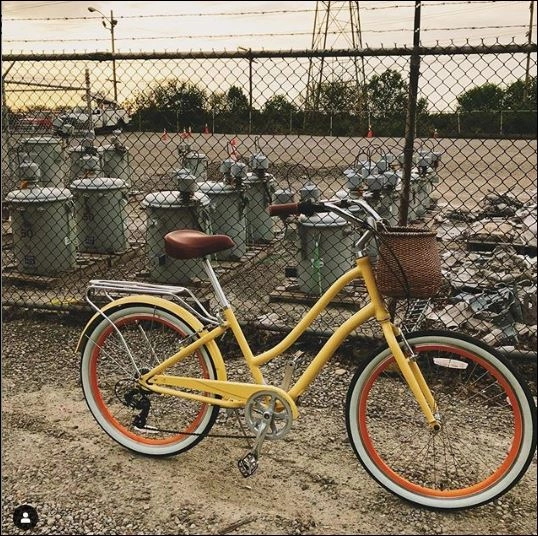 sixthreezero EVRYjourney Women's 26" 21 Speed Step-Through Touring Hybrid Bicycle