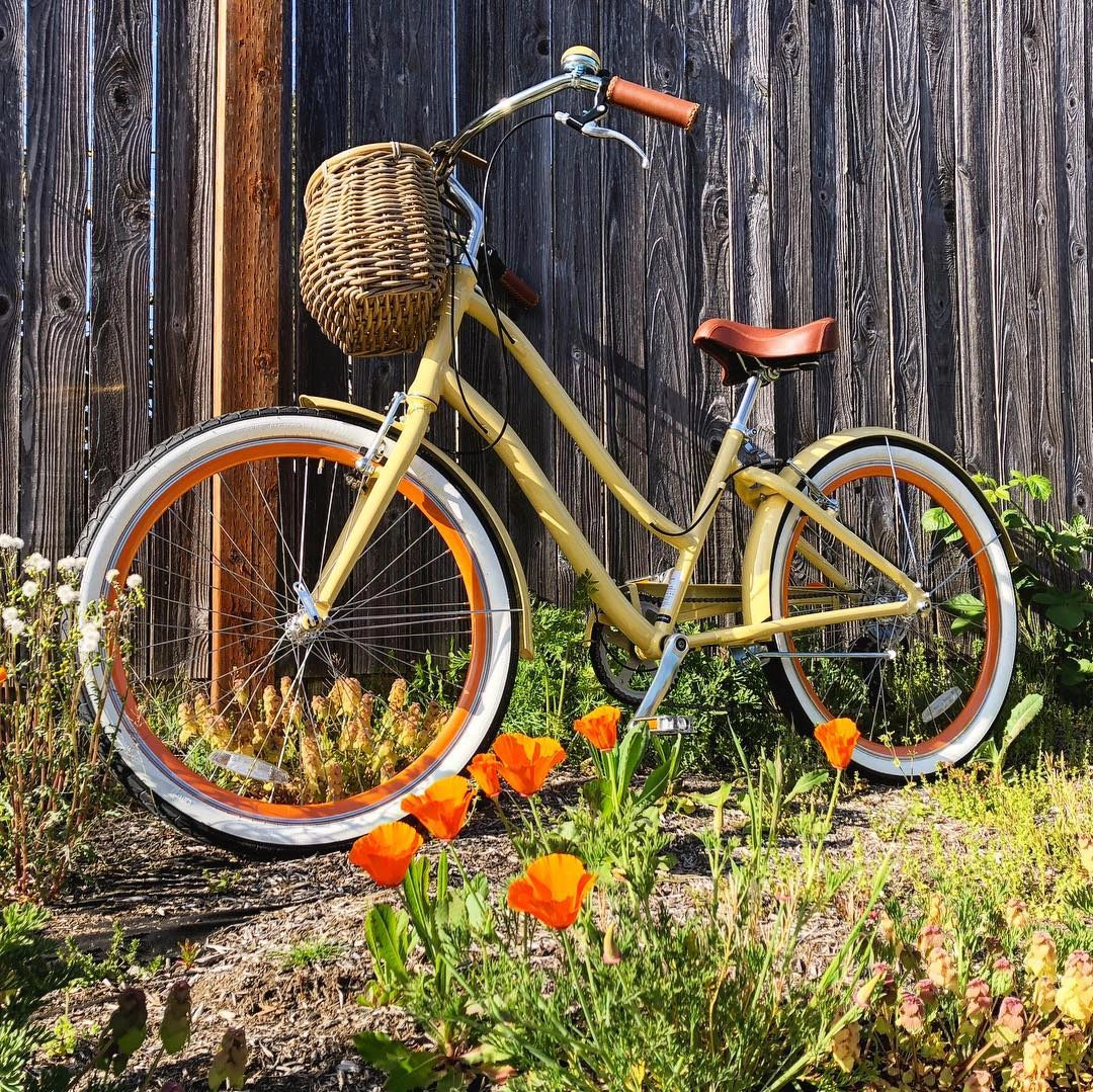 sixthreezero EVRYjourney Women's 26" 21 Speed Step-Through Touring Hybrid Bicycle