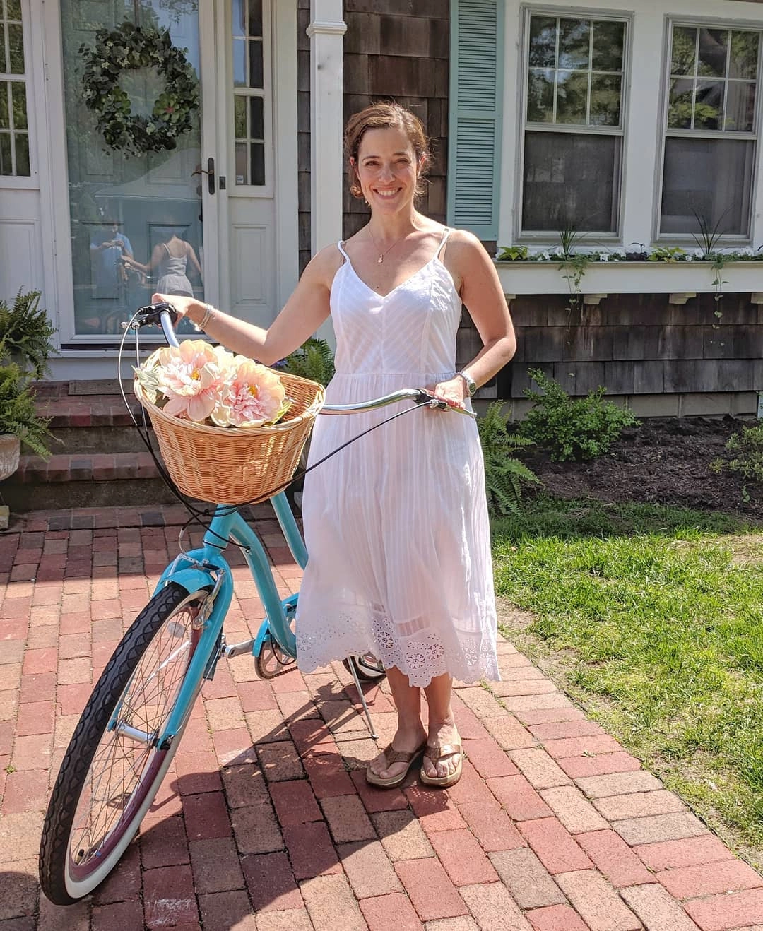 sixthreezero EVRYjourney Women's 26" 21 Speed Step-Through Touring Hybrid Bicycle
