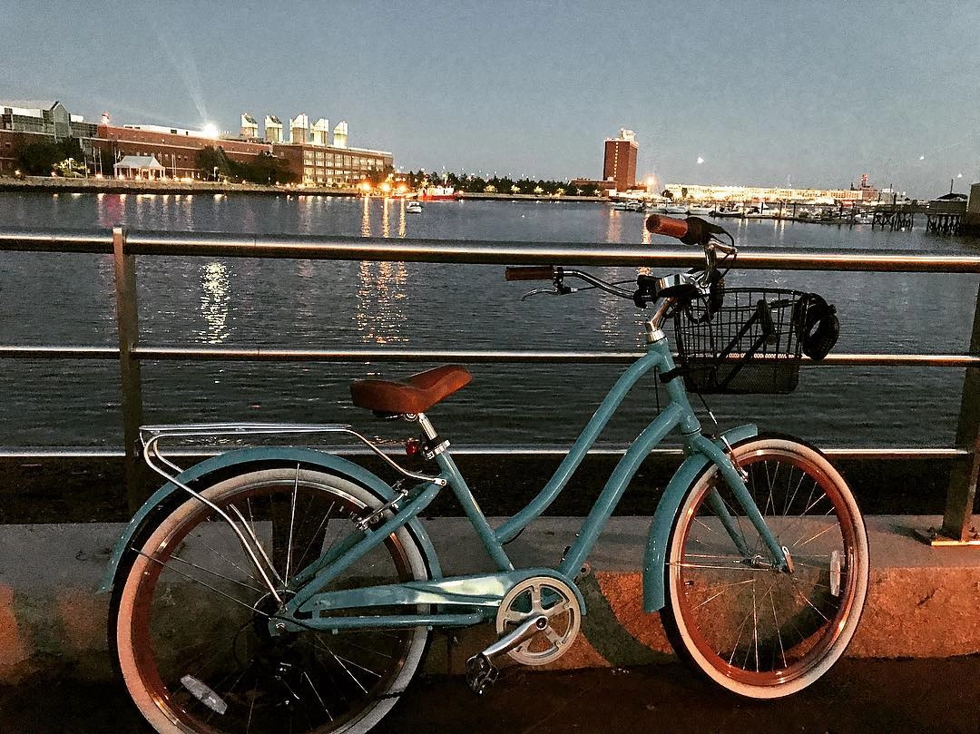 sixthreezero EVRYjourney Women's 26" 21 Speed Step-Through Touring Hybrid Bicycle