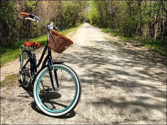 sixthreezero EVRYjourney Women's 26" 21 Speed Step-Through Touring Hybrid Bicycle