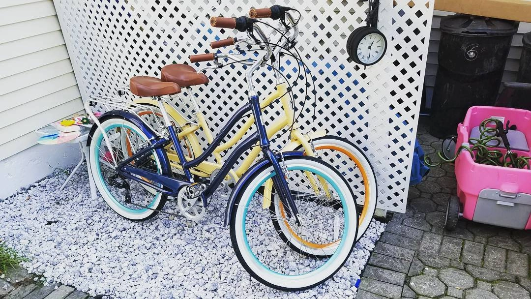 sixthreezero EVRYjourney Women's 26" 21 Speed Step-Through Touring Hybrid Bicycle