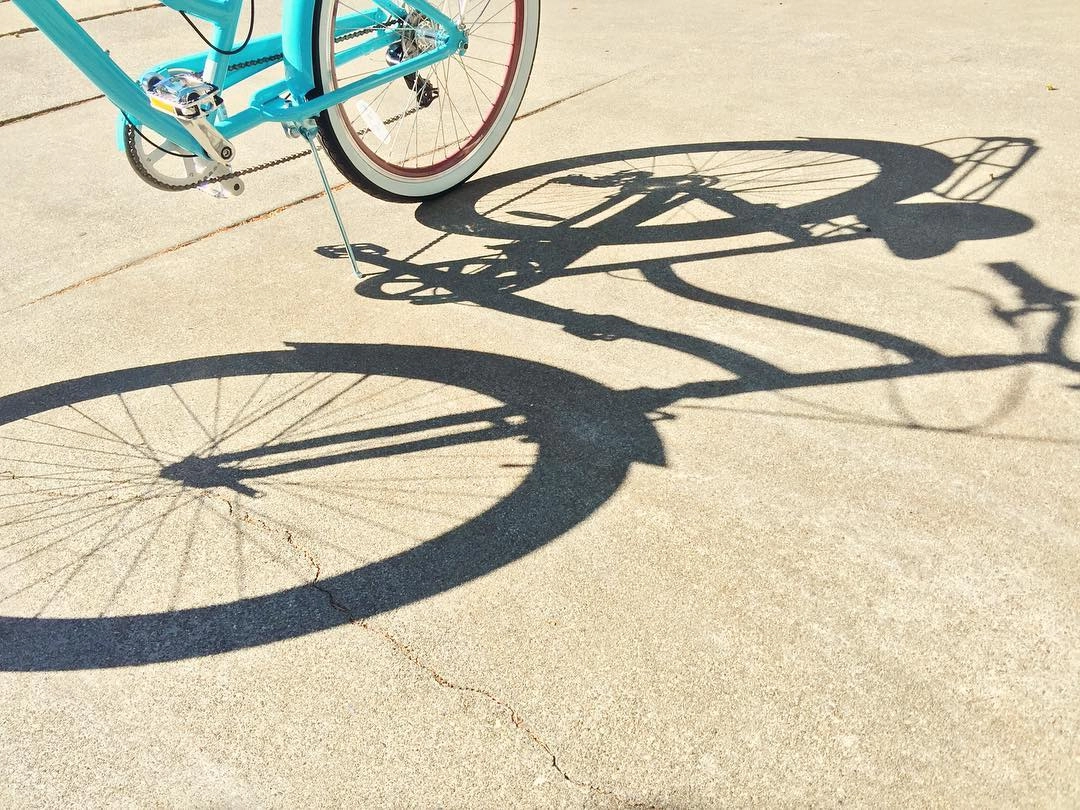 sixthreezero EVRYjourney Women's 26" 21 Speed Step-Through Touring Hybrid Bicycle