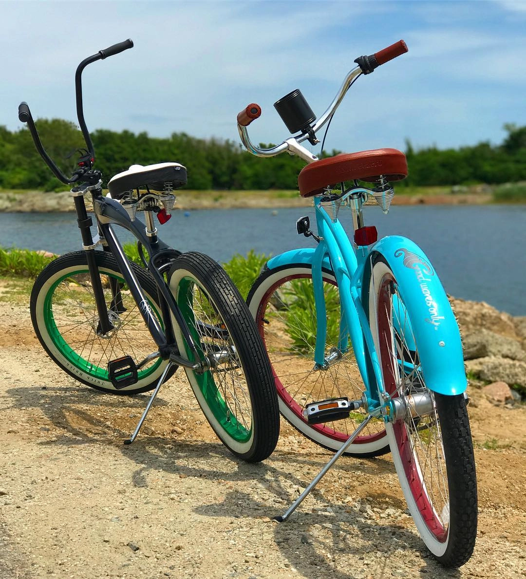 sixthreezero EVRYjourney Women's 26" 21 Speed Step-Through Touring Hybrid Bicycle