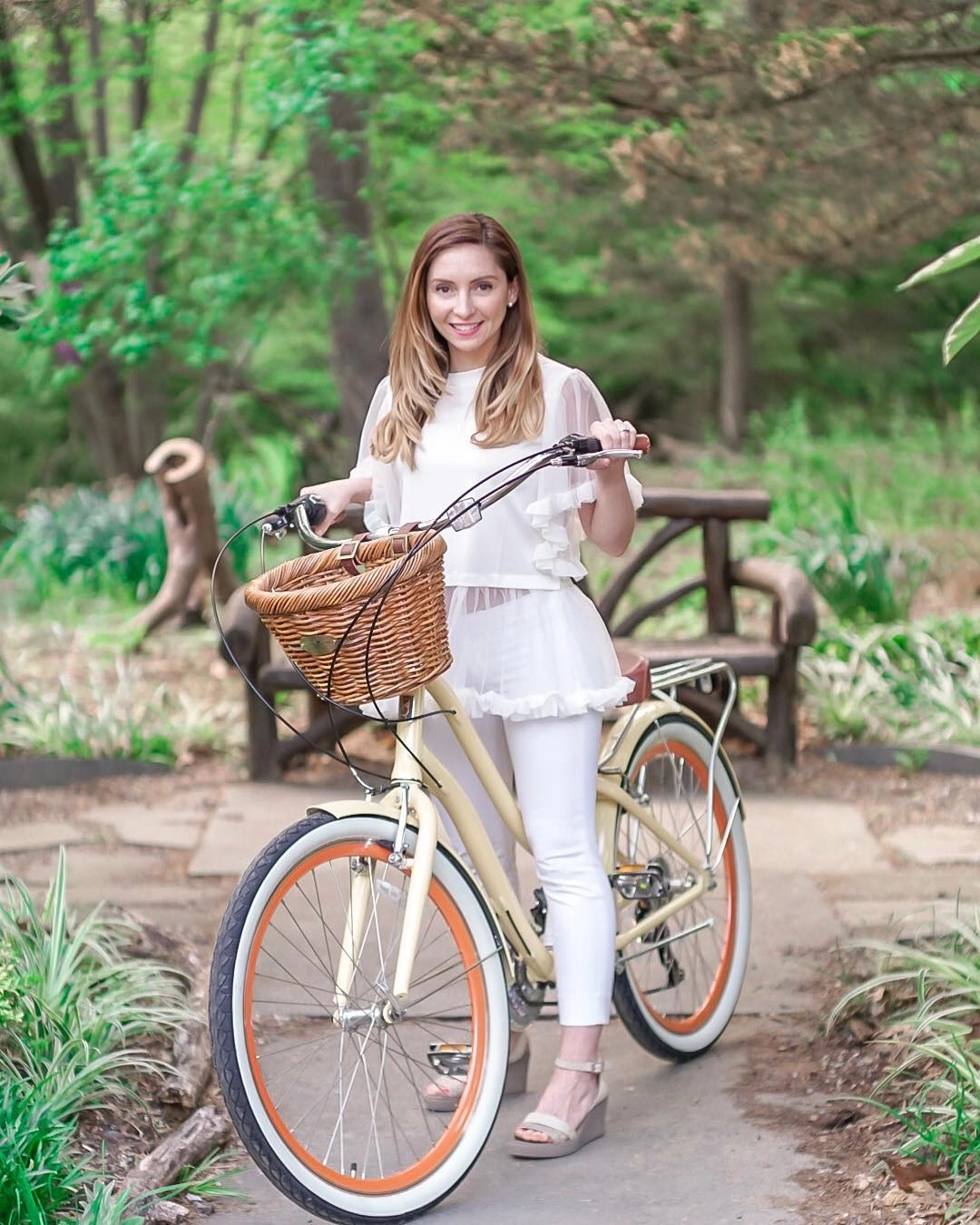 sixthreezero EVRYjourney Women's 26" 21 Speed Step-Through Touring Hybrid Bicycle