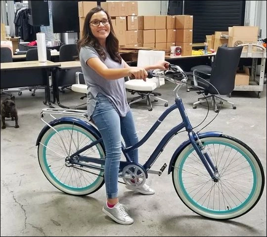 sixthreezero EVRYjourney Women's 26" 21 Speed Step-Through Touring Hybrid Bicycle