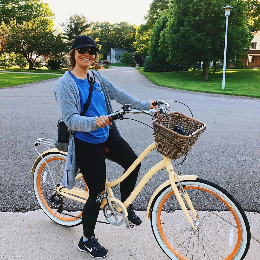 sixthreezero EVRYjourney Women's 26" 21 Speed Step-Through Touring Hybrid Bicycle