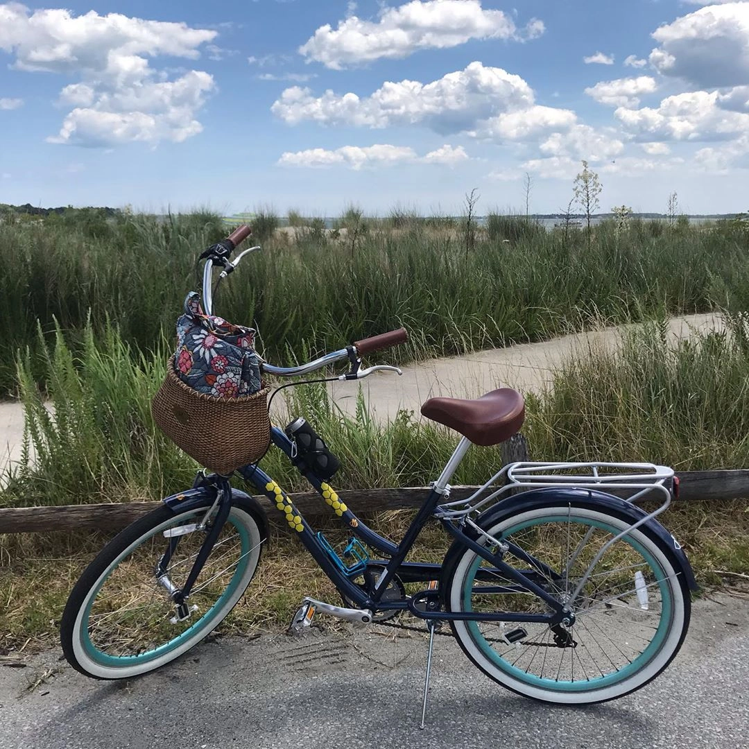 sixthreezero EVRYjourney Women's 26" 21 Speed Step-Through Touring Hybrid Bicycle